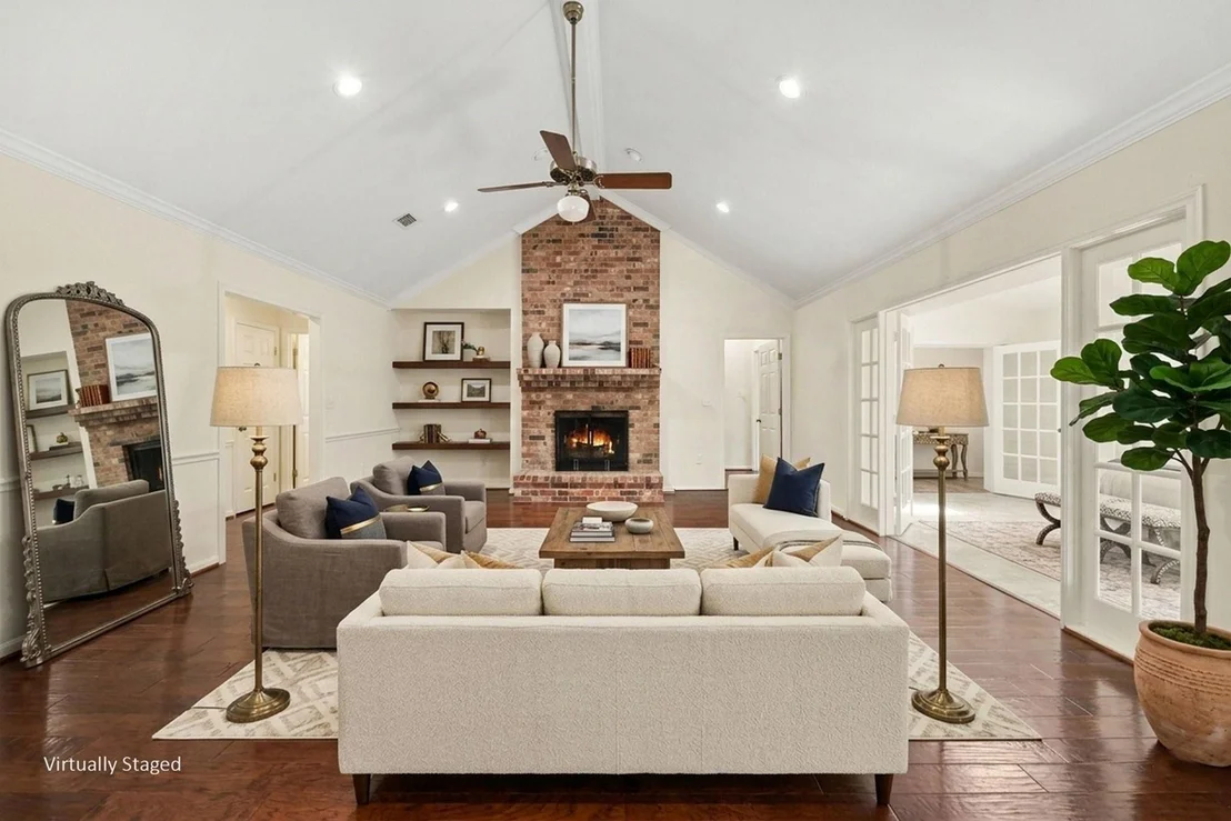 Photo of 26222 Oakhurst Drive