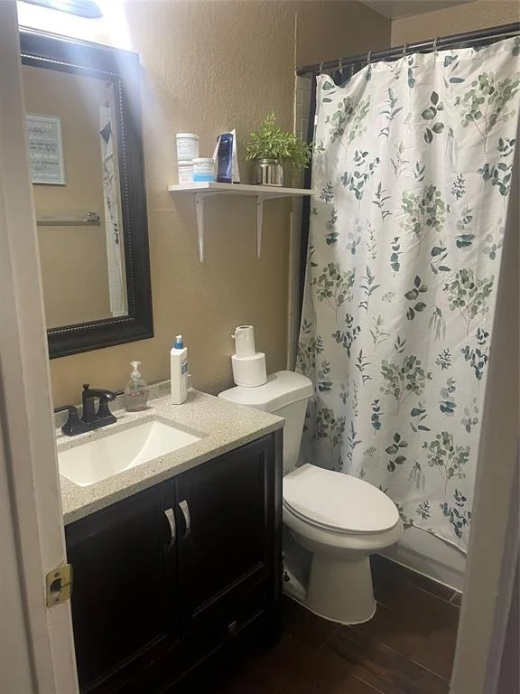 Photo of 2129 Whittier Drive