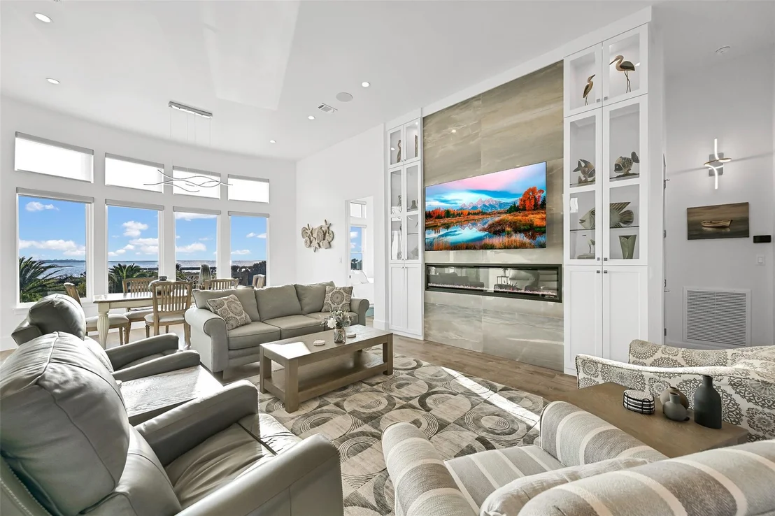 Photo of 3430 Treasure Circle