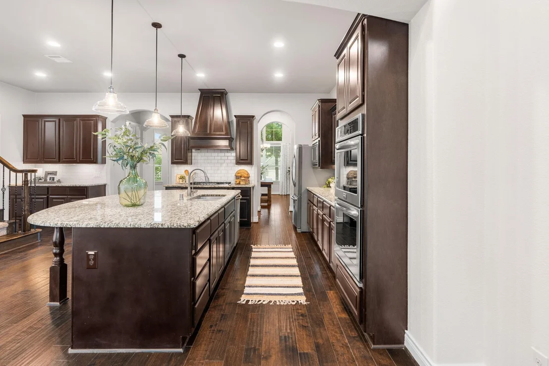 Photo of 915 Holly Chapple Drive