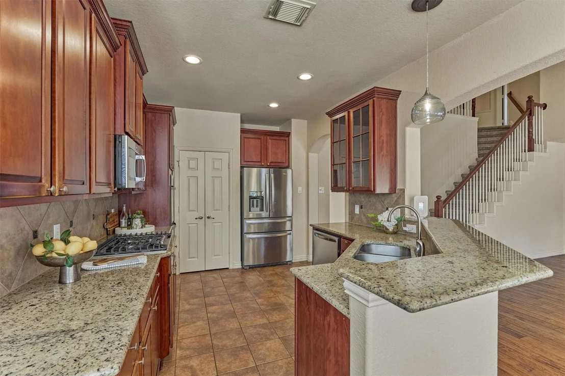 Photo of 66 W Frontera Circle