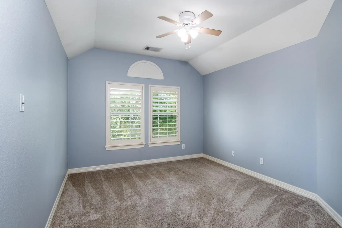 Photo of 18119 Blues Point Drive