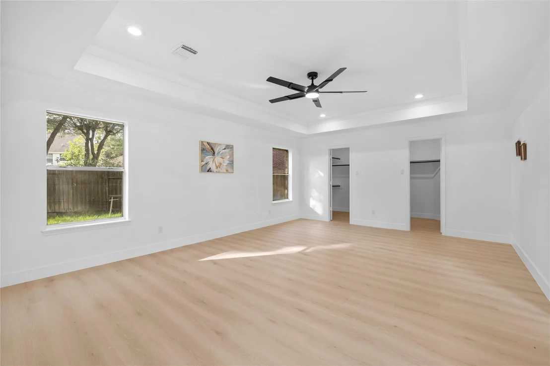 Photo of 9714 Broadley Drive