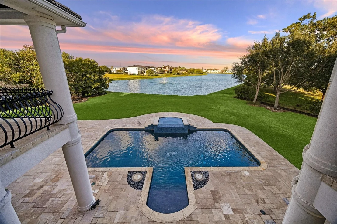Photo of 18 Sovereign Circle