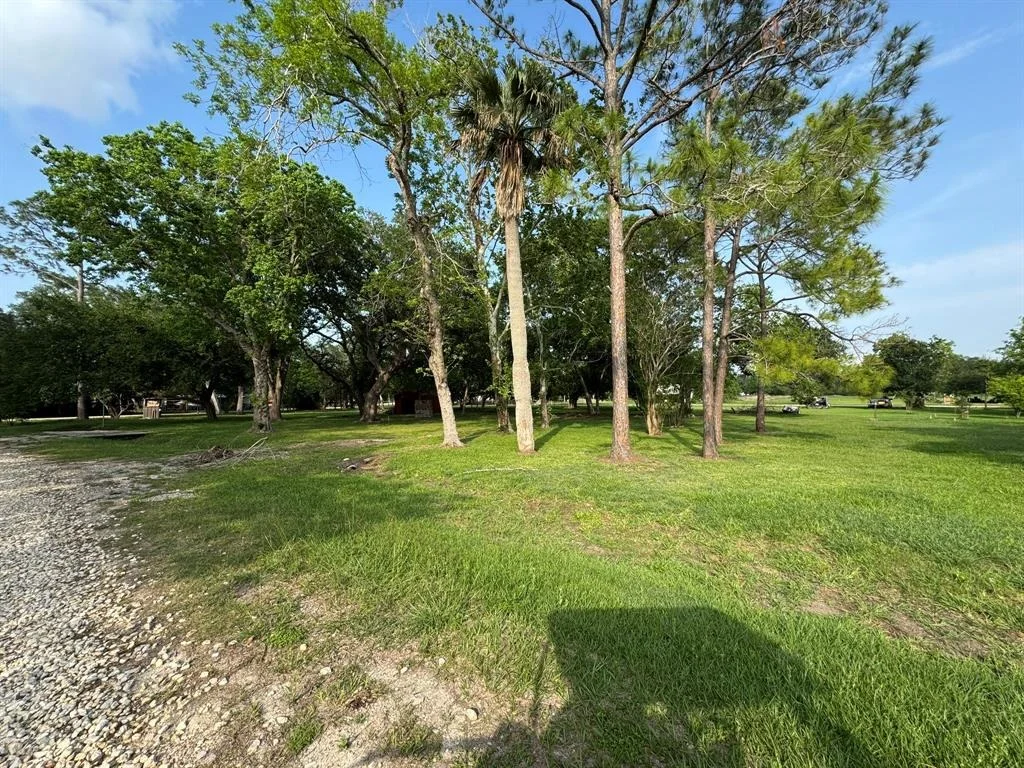 Photo of 751 Riverside Drive