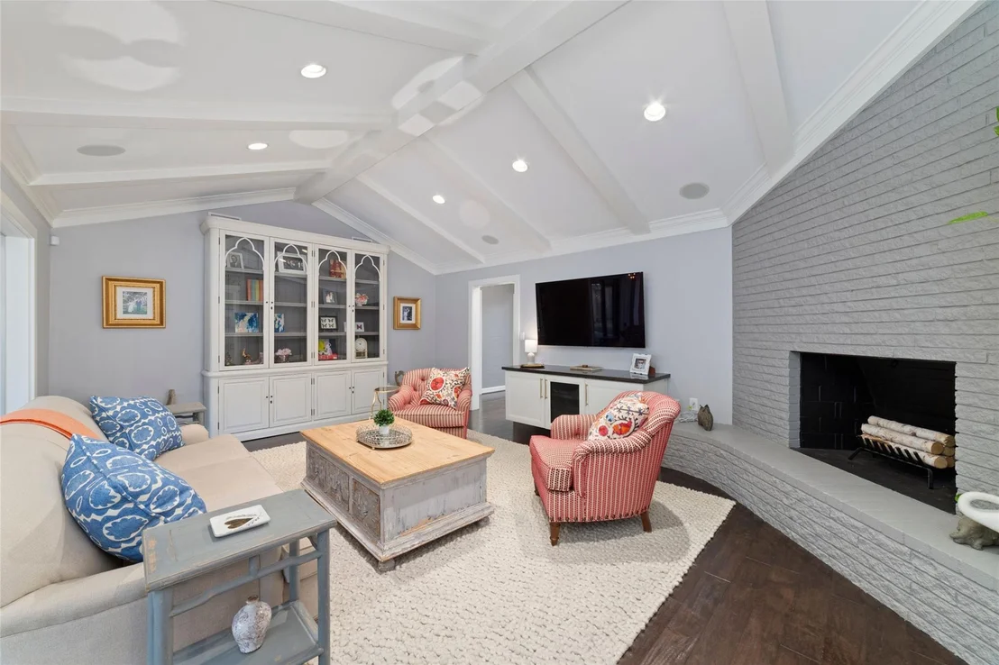 Photo of 10034 Bordley Drive