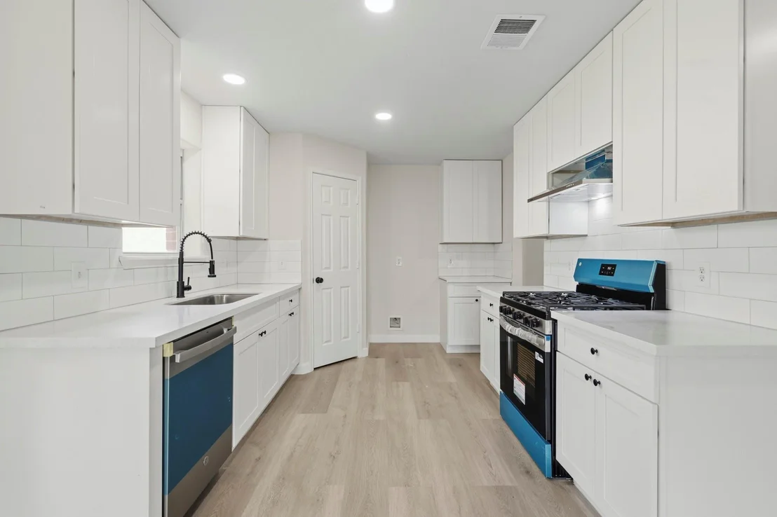 Photo of 2506 Knoll Shadows Lane