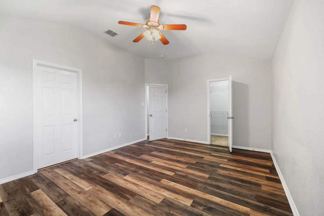 Photo of 3103 Thunder Gulch