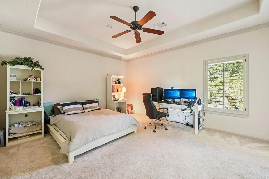 Photo of 51 Sandown Park Drive