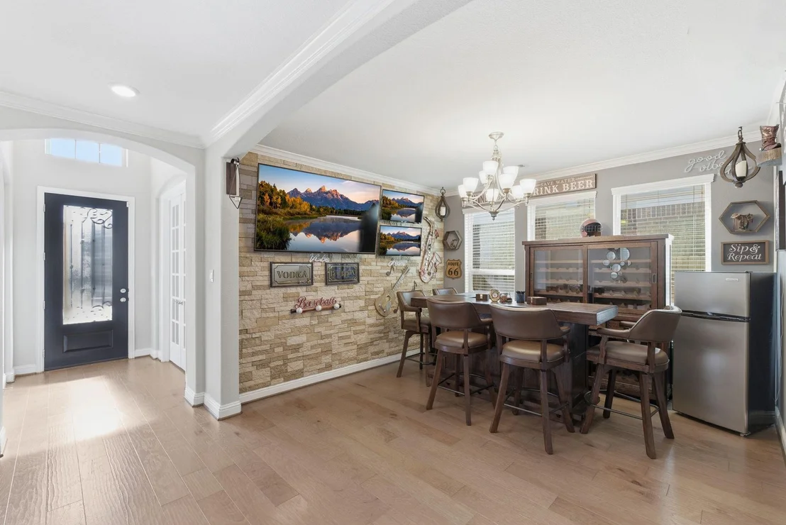 Photo of 3627 Pasteur Lane