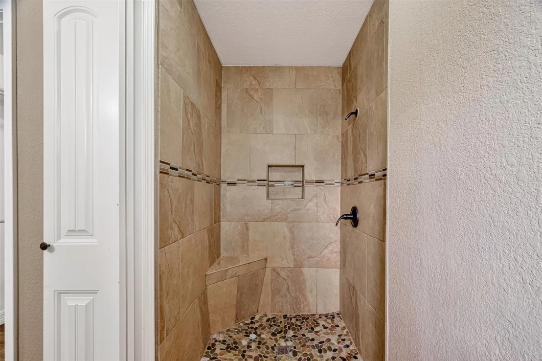 Photo of 12839 Eastbrook Drive