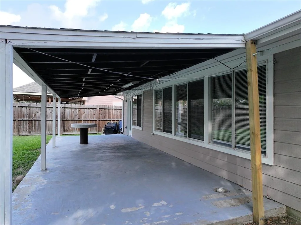 Photo of 5115 Summit Lodge Dr Drive