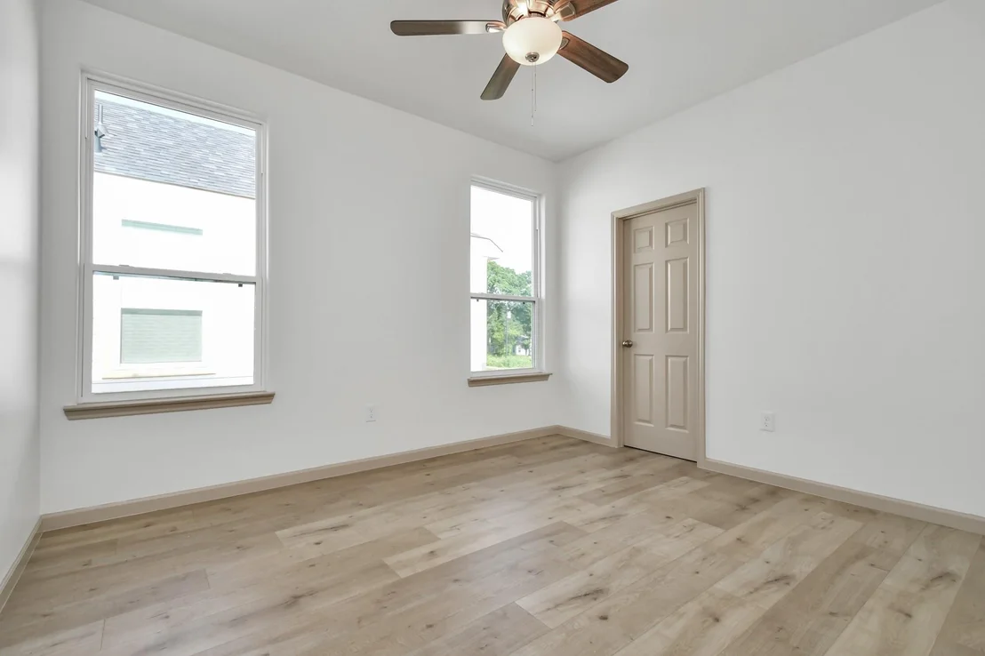 Photo of 2119 Esther Drive