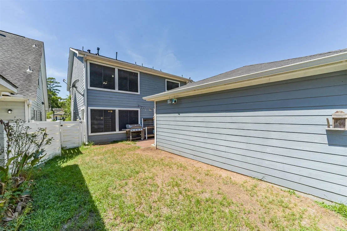 Photo of 18622 Atasca Oaks Drive