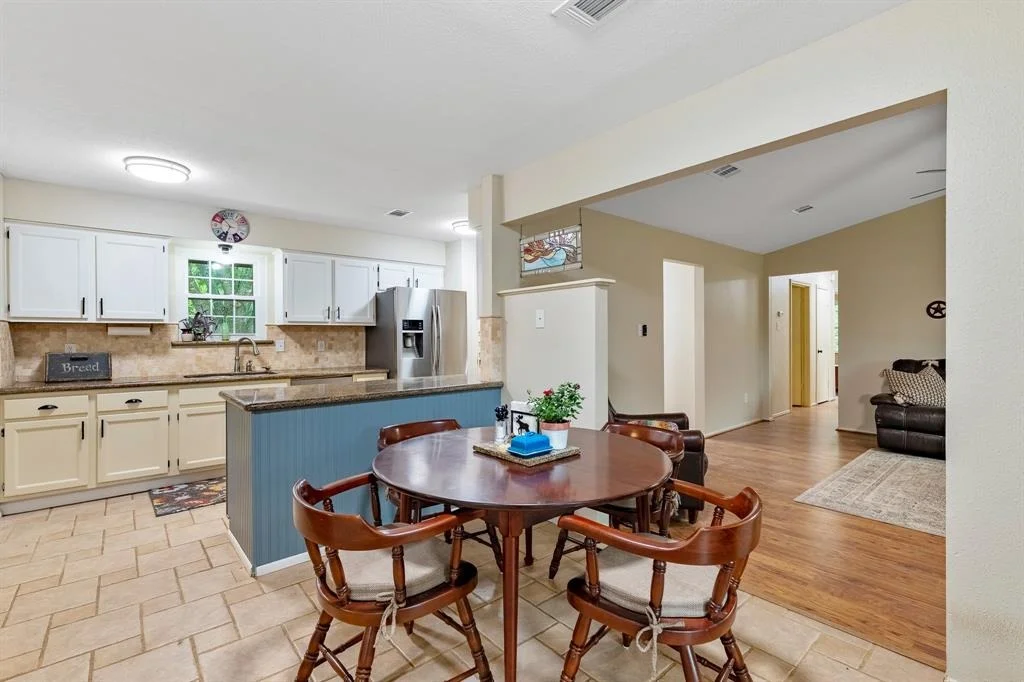 Photo of 4205 Wade Road
