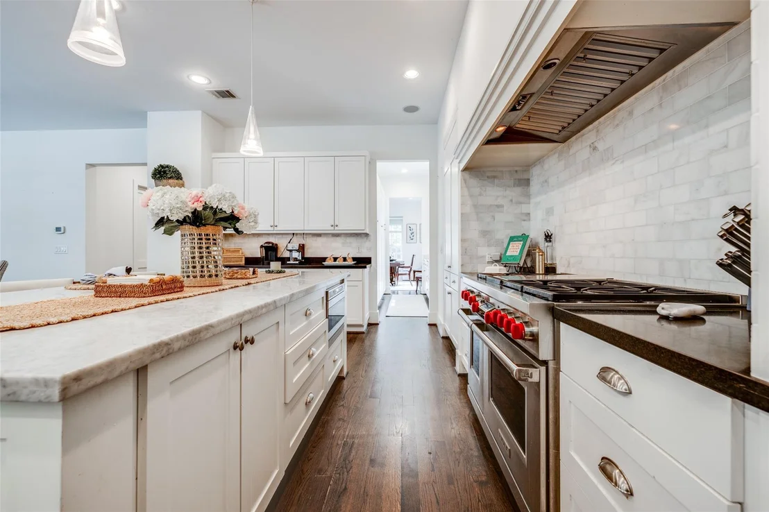 Photo of 2815 Albans Road