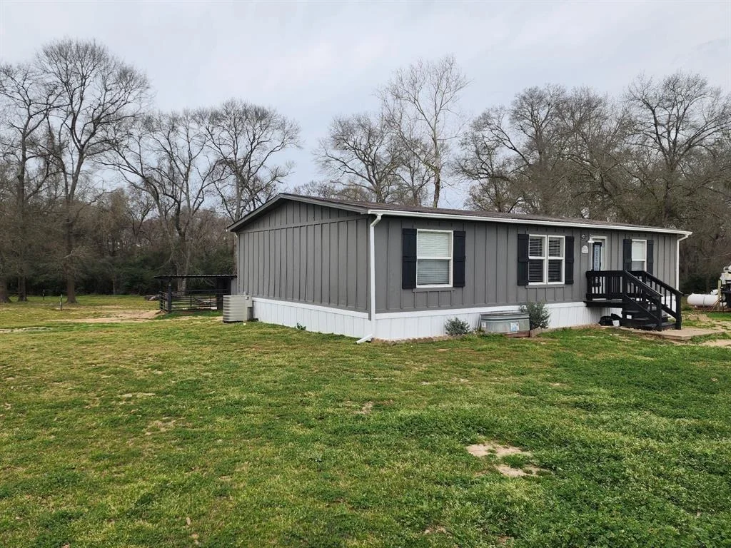 Photo of 28319 Clarke Bottom Road