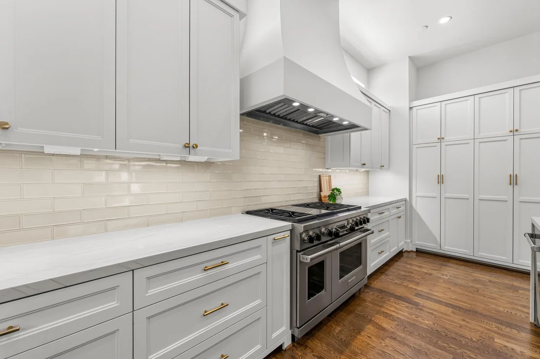 Photo of 2328 Bissonnet Street
