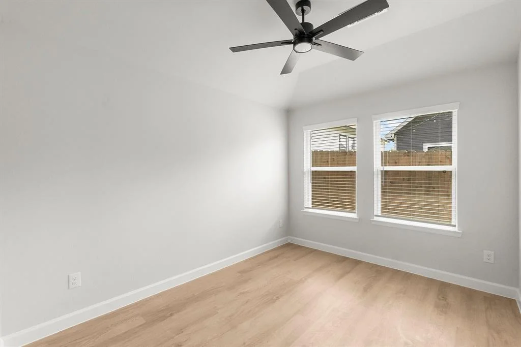 Photo of 16955 Balmoral