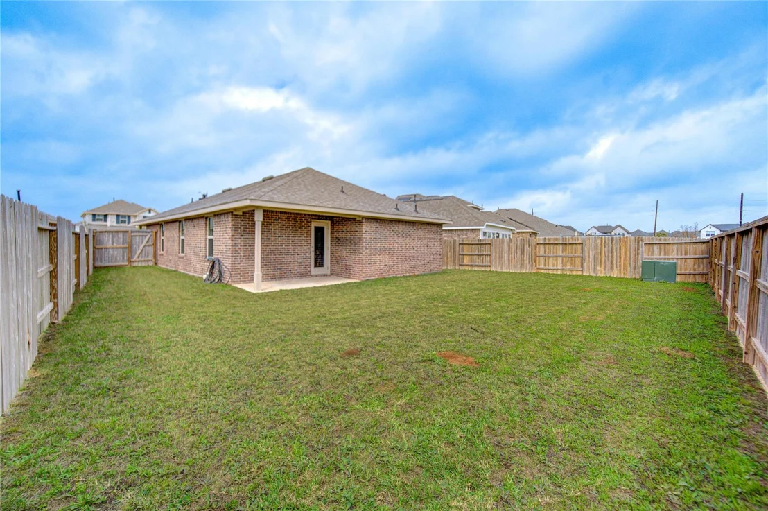 Photo of 412 Sunray Lake Lane