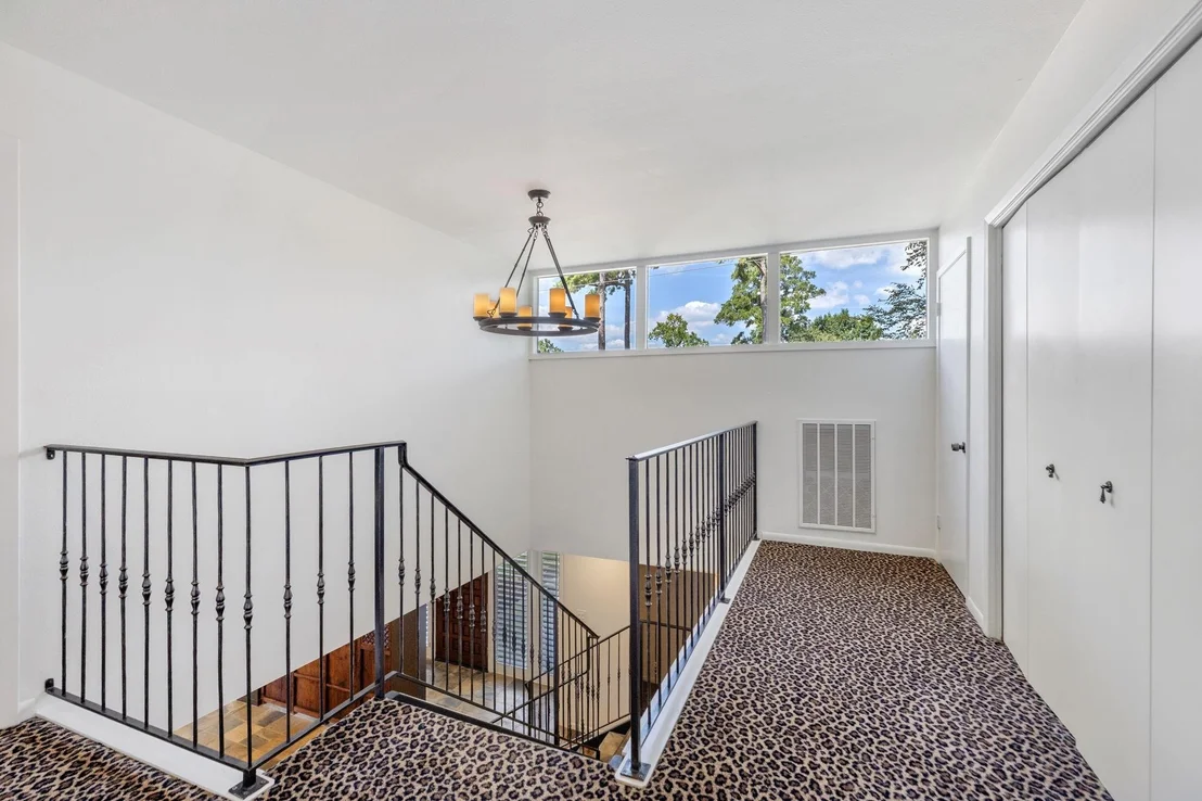 Photo of 6003 Bermuda Dunes Drive