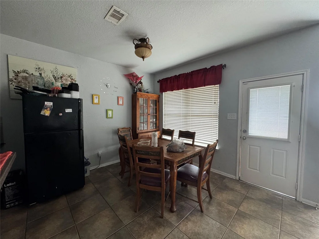 Photo of 4610 Sedgewood Drive