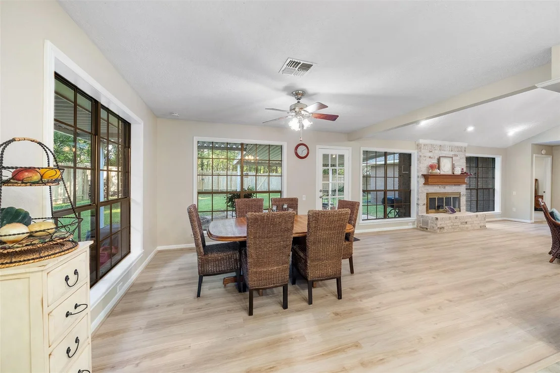 Photo of 12155 Hawthorne Drive