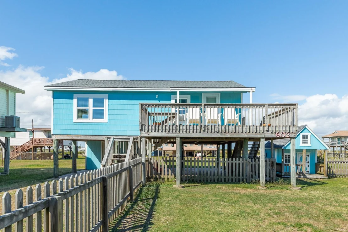 Photo of 902 Treaty Drive