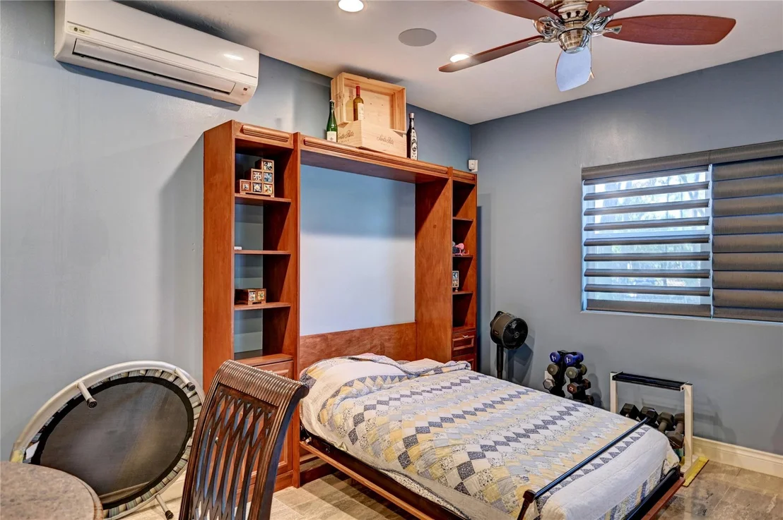 Photo of 9526 Deer Path Lane