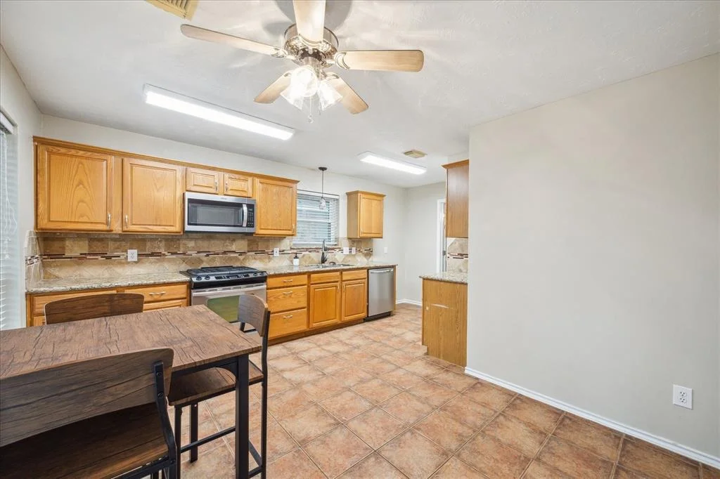 Photo of 5205 Parkcrest Drive