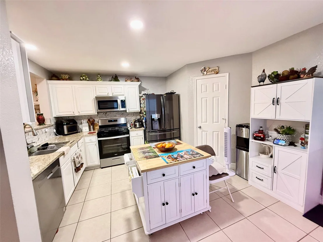 Photo of 22843 Twisting Pine Drive