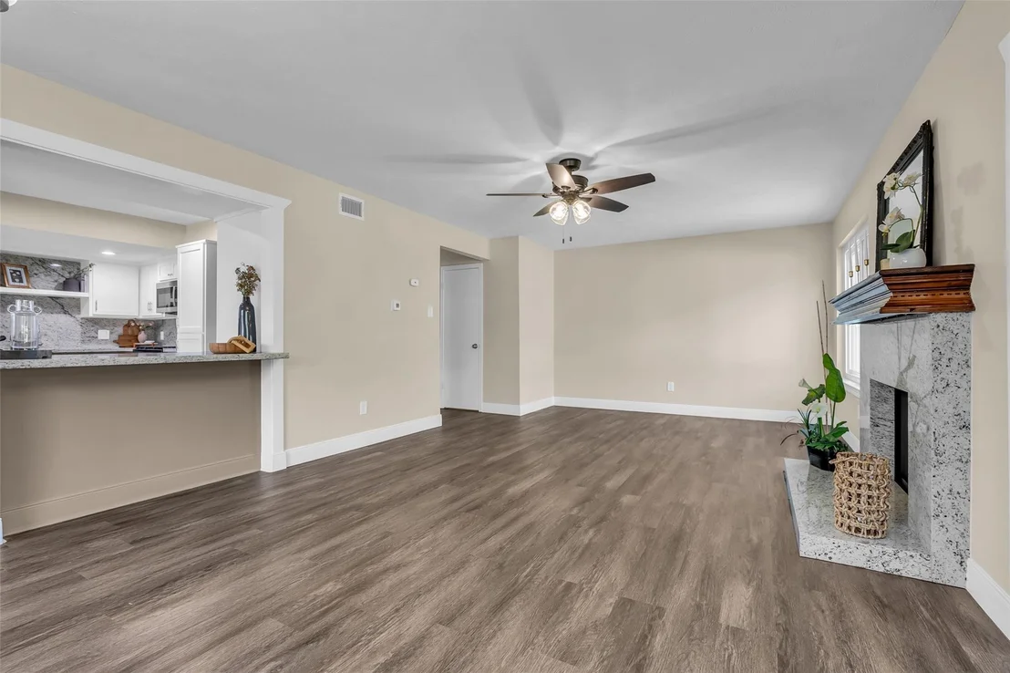 Photo of 1810 N Red Cedar Circle