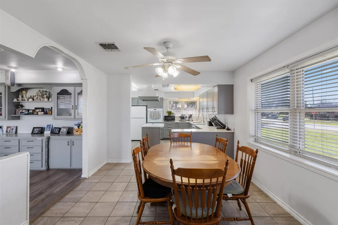 Photo of 727 Partridge Lane