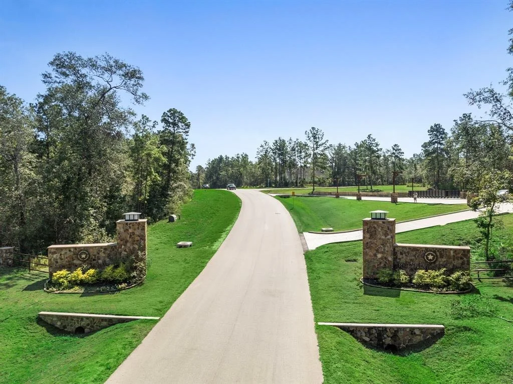 Photo of 16605 Retreat Road