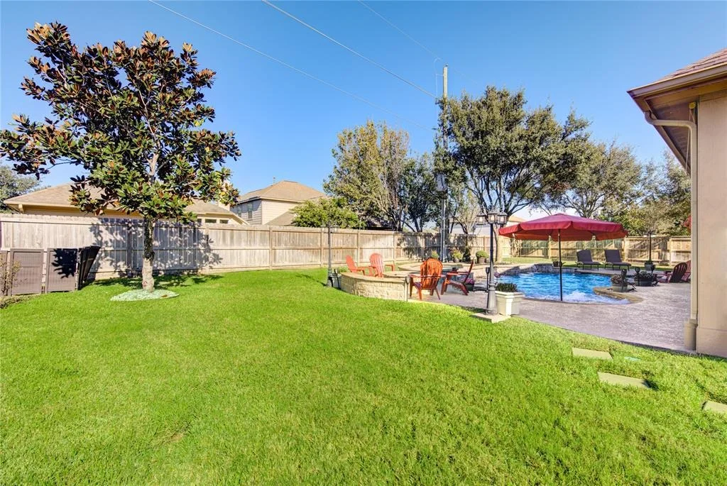 Photo of 4610 Seguin Valley Drive