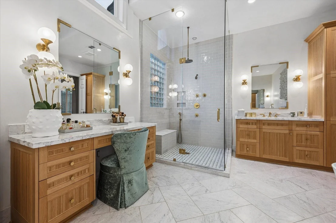 Photo of 3111 Plumb Street
