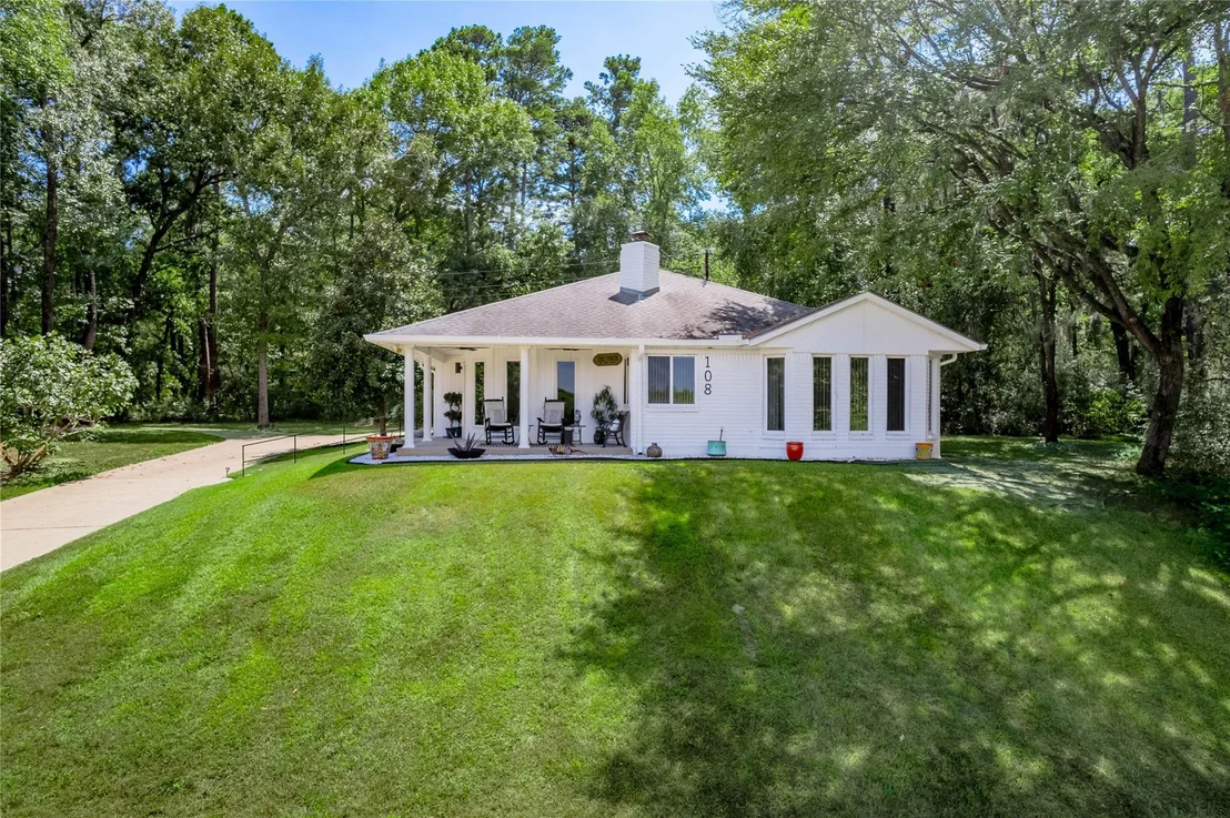 Photo of 108 Cottonwood Road