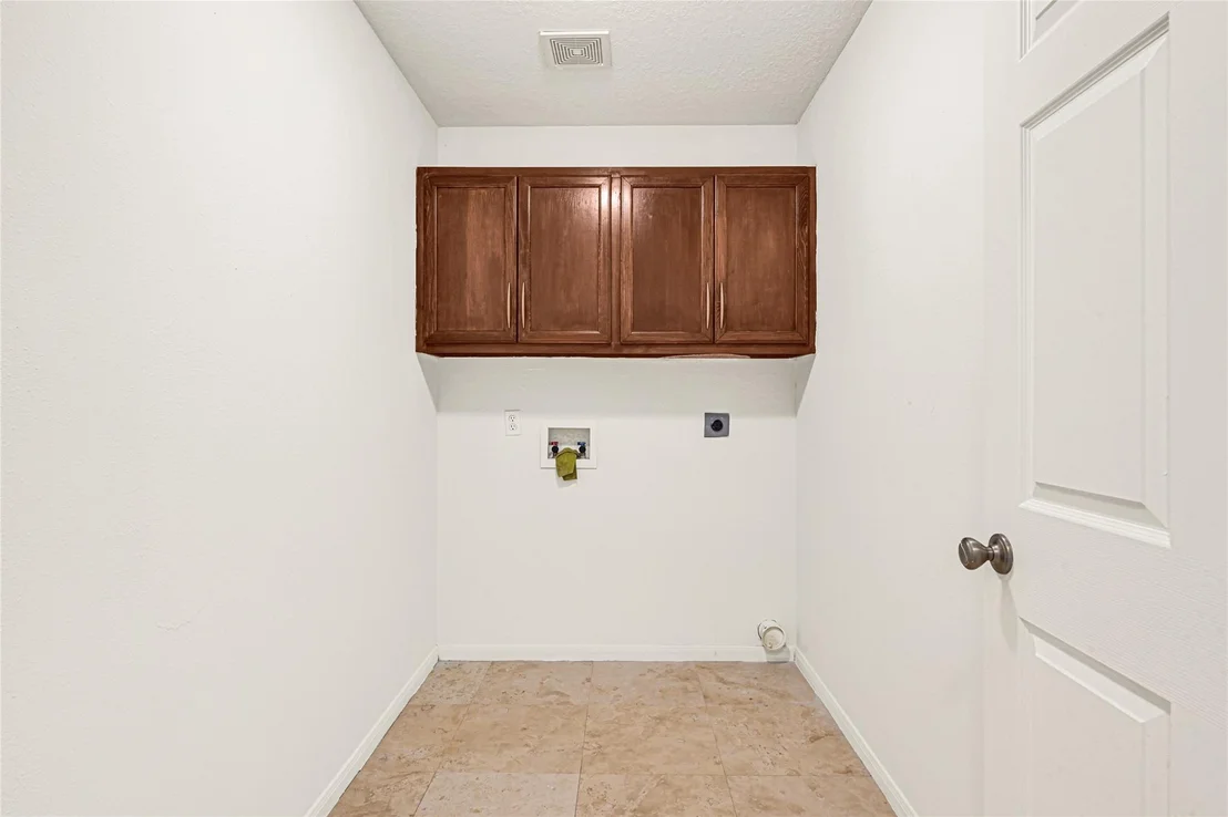 Photo of 2767 Broadway Street