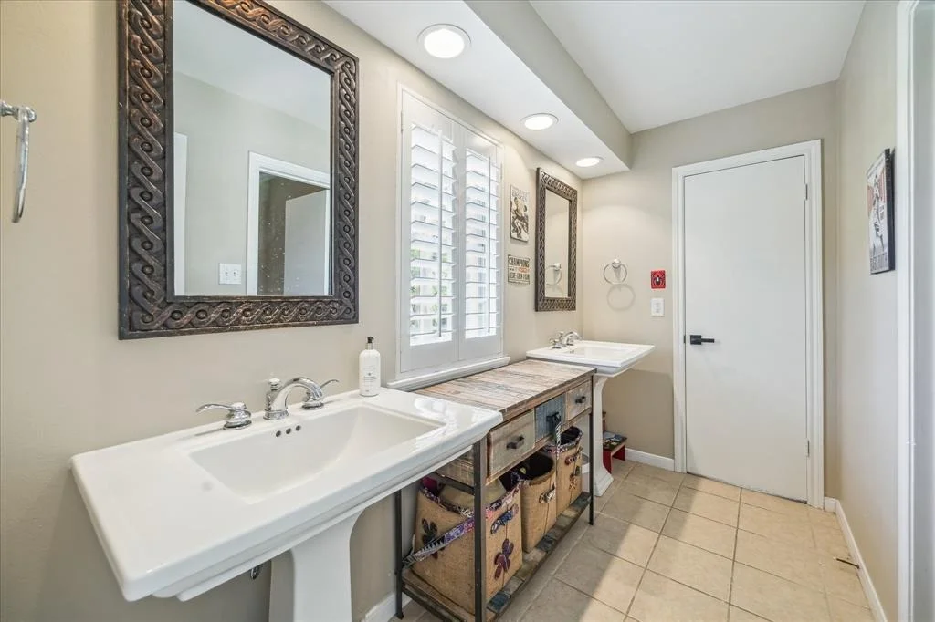 Photo of 619 Chevy Chase Circle