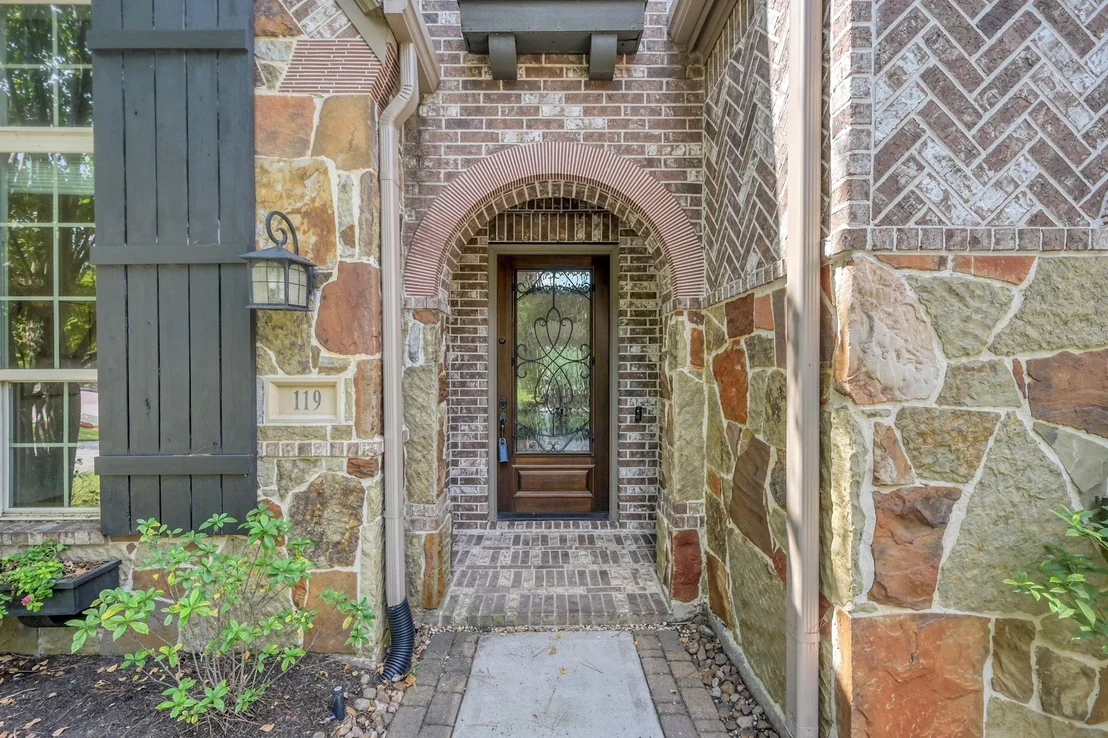 Photo of 119 W Valera Ridge Place