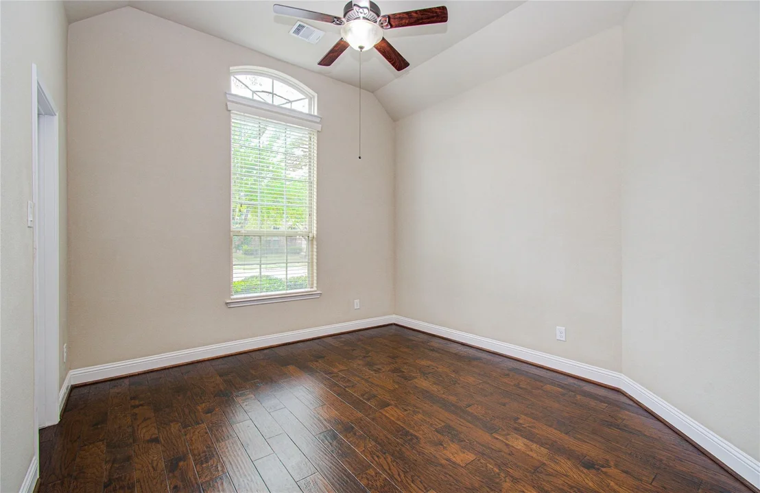 Photo of 27610 Dalton Bluff Court
