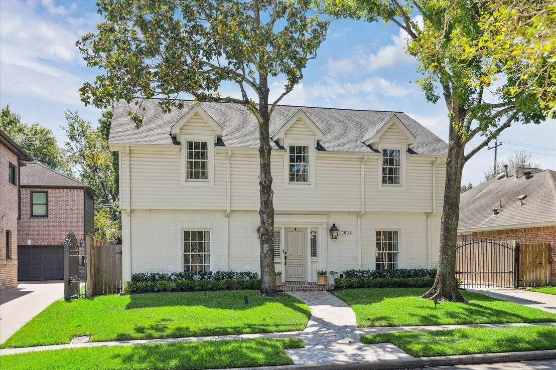 Photo of 3831 Riley Street