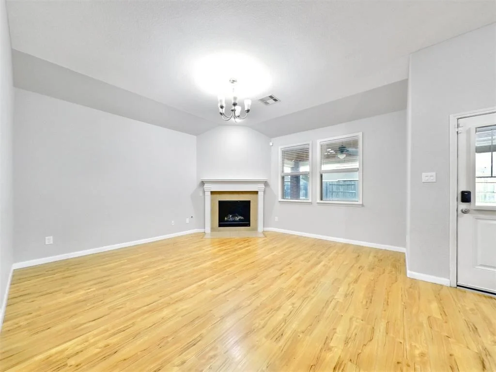 Photo of 18818 Cove Mill Lane