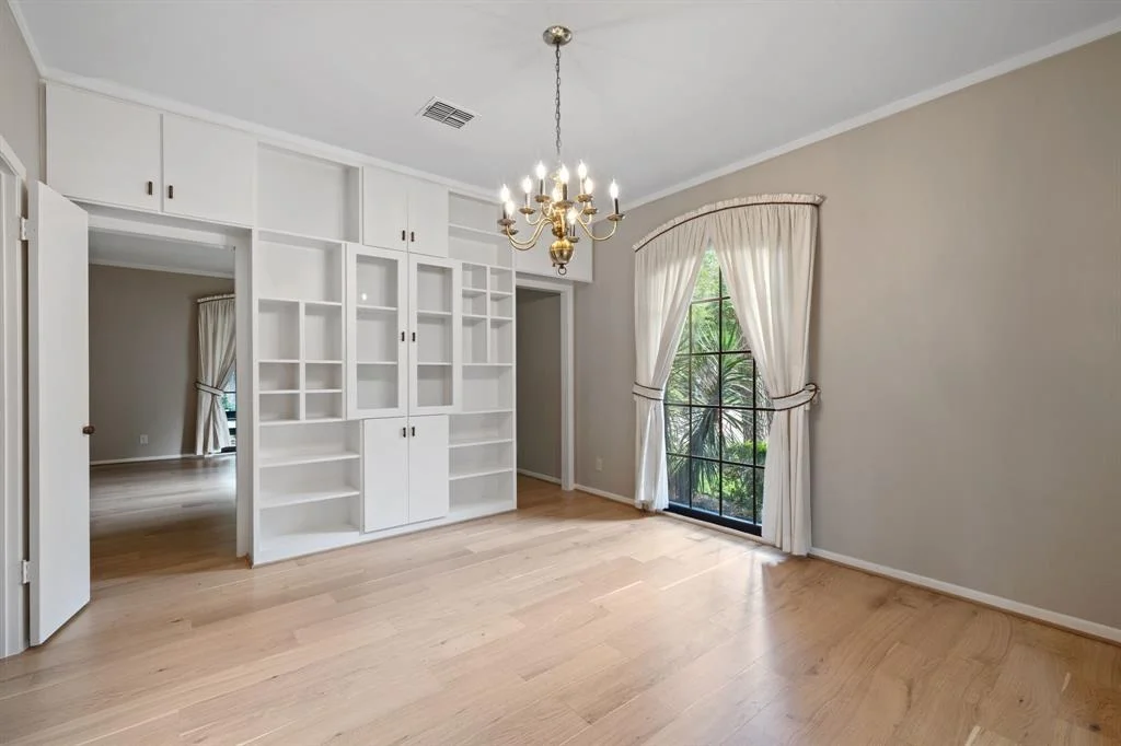 Photo of 1306 Devon Glen Drive