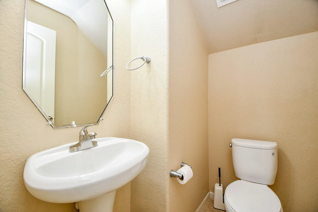Photo of 2927 Empire Oaks Lane