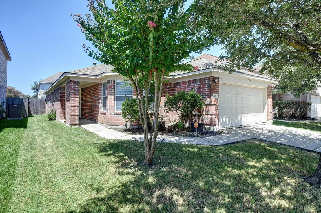 Photo of 7411 Fox Scene Drive