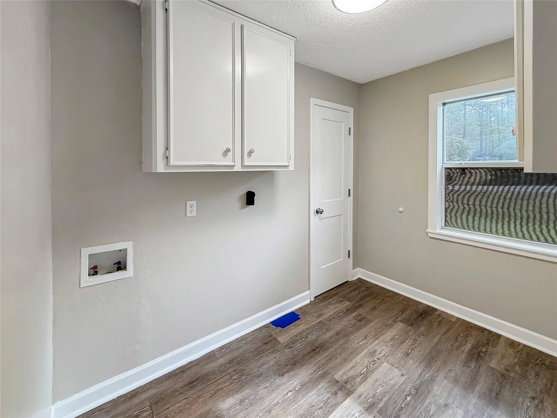 Photo of 447 Pinehurst Drive