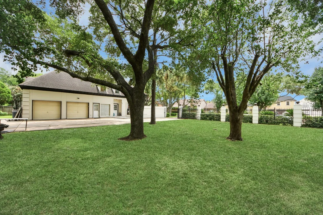 Photo of 8302 Candlegreen Lane