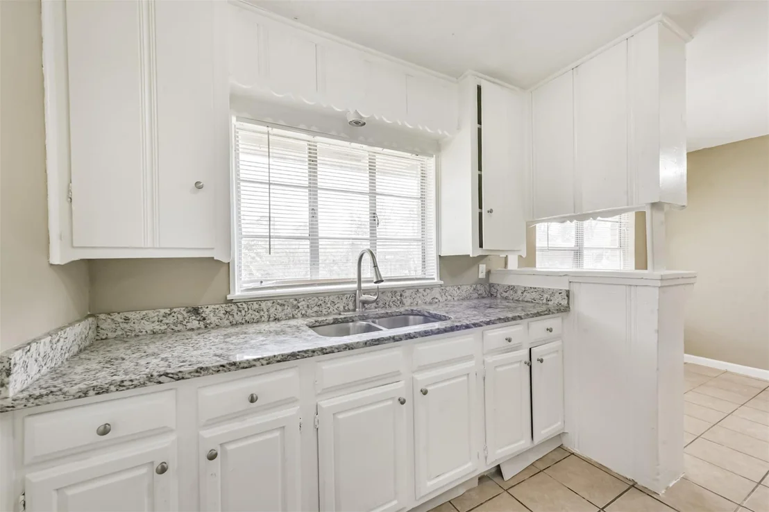 Photo of 10214 Bretton Drive