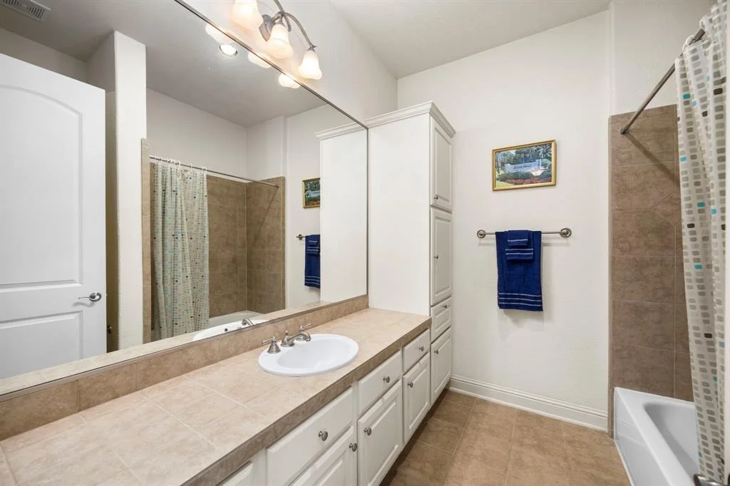 Photo of 2627 Tudor Manor